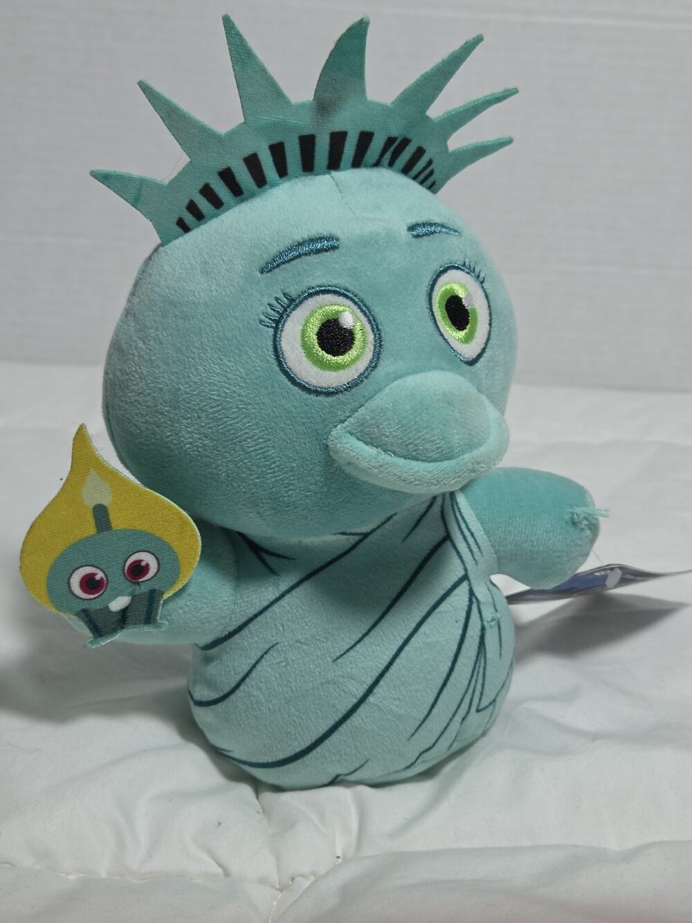 Funko Five Nights at Freddy's Liberty Chica Statue of Liberty 9” Retired New